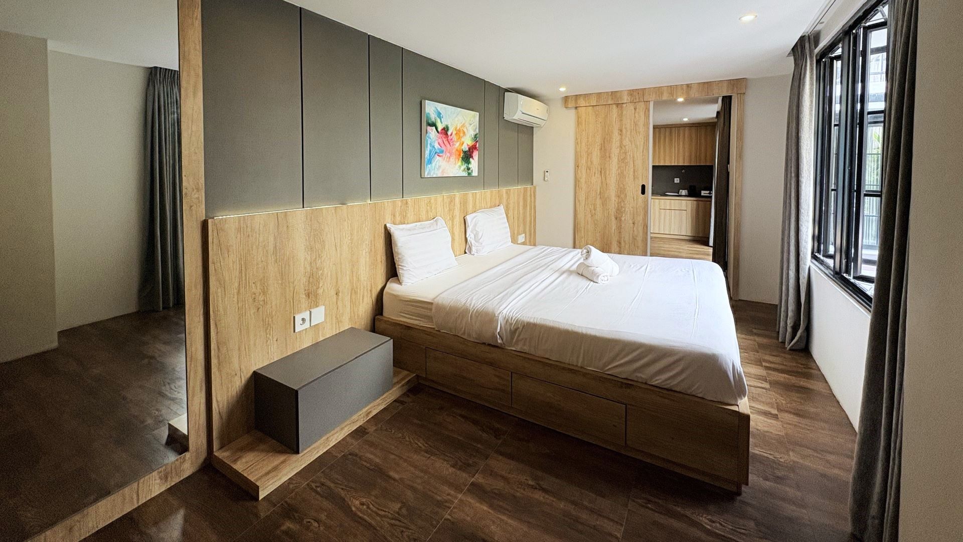 Nomad Stay in Bali Contrast